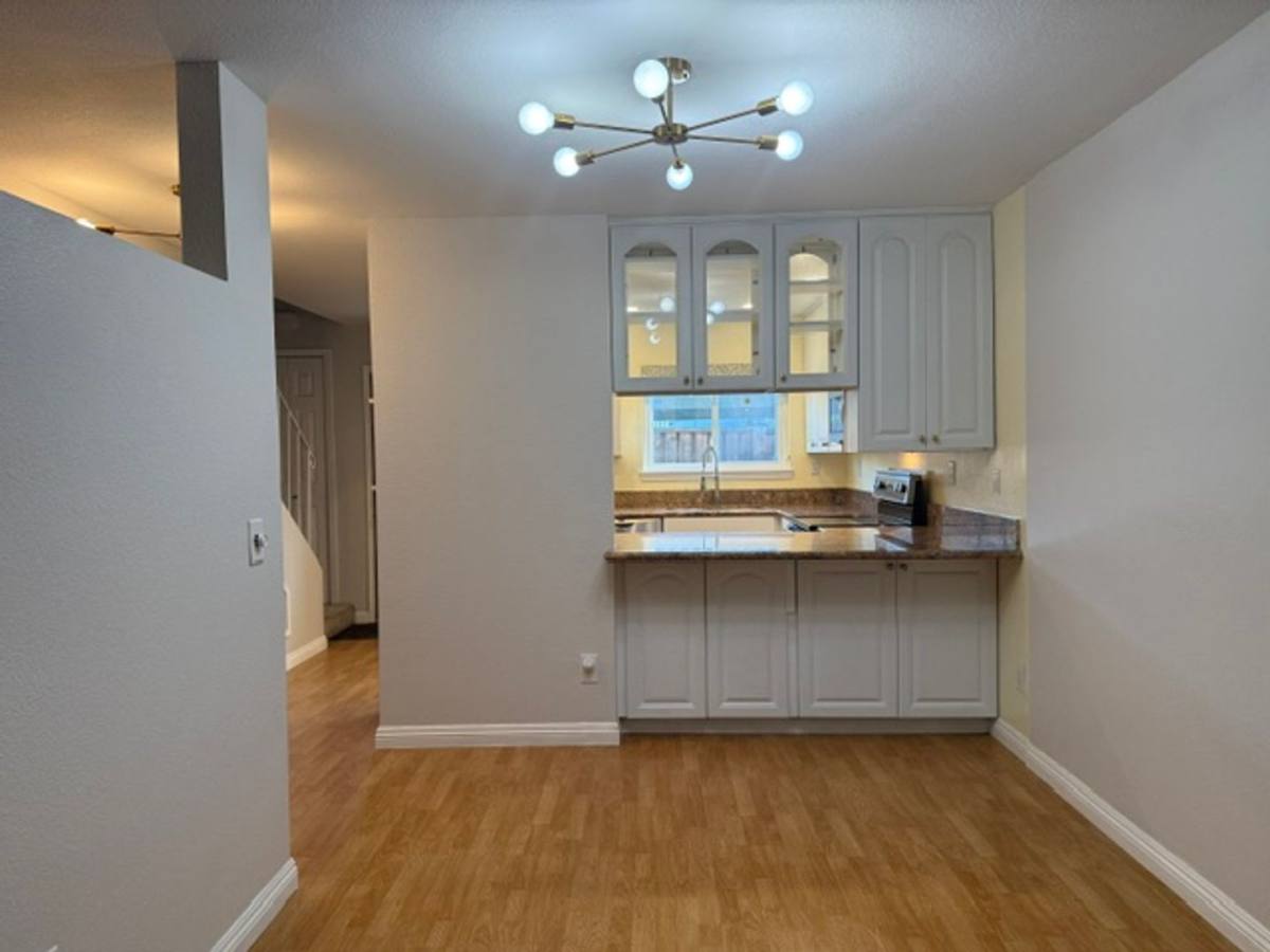 Condo for rent at 658 Racquet Club Circle, Rohnert Park, CA 94928
