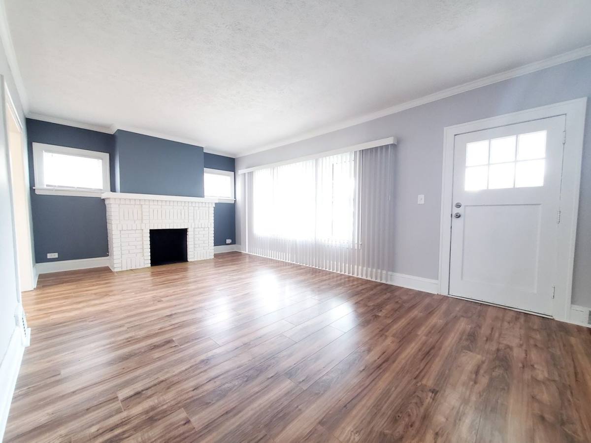 House for rent at 13719 Thornhurst Ave, Cleveland, OH 44105
