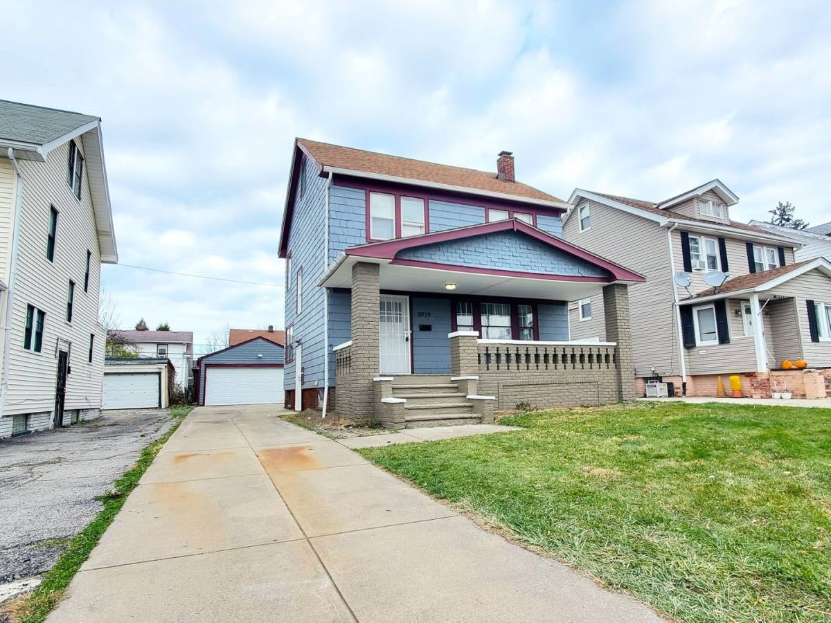 House for rent at 13719 Thornhurst Ave, Cleveland, OH 44105