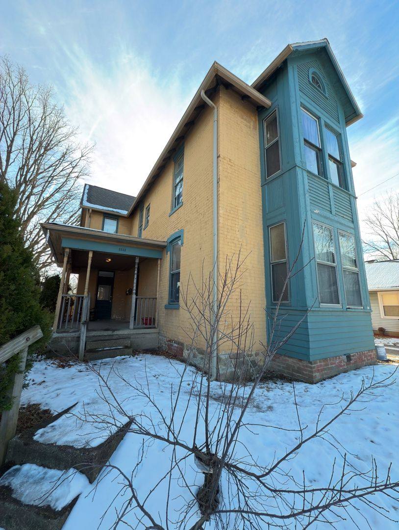 Apartment for rent at 1113 State St #4, Lafayette, IN 47905