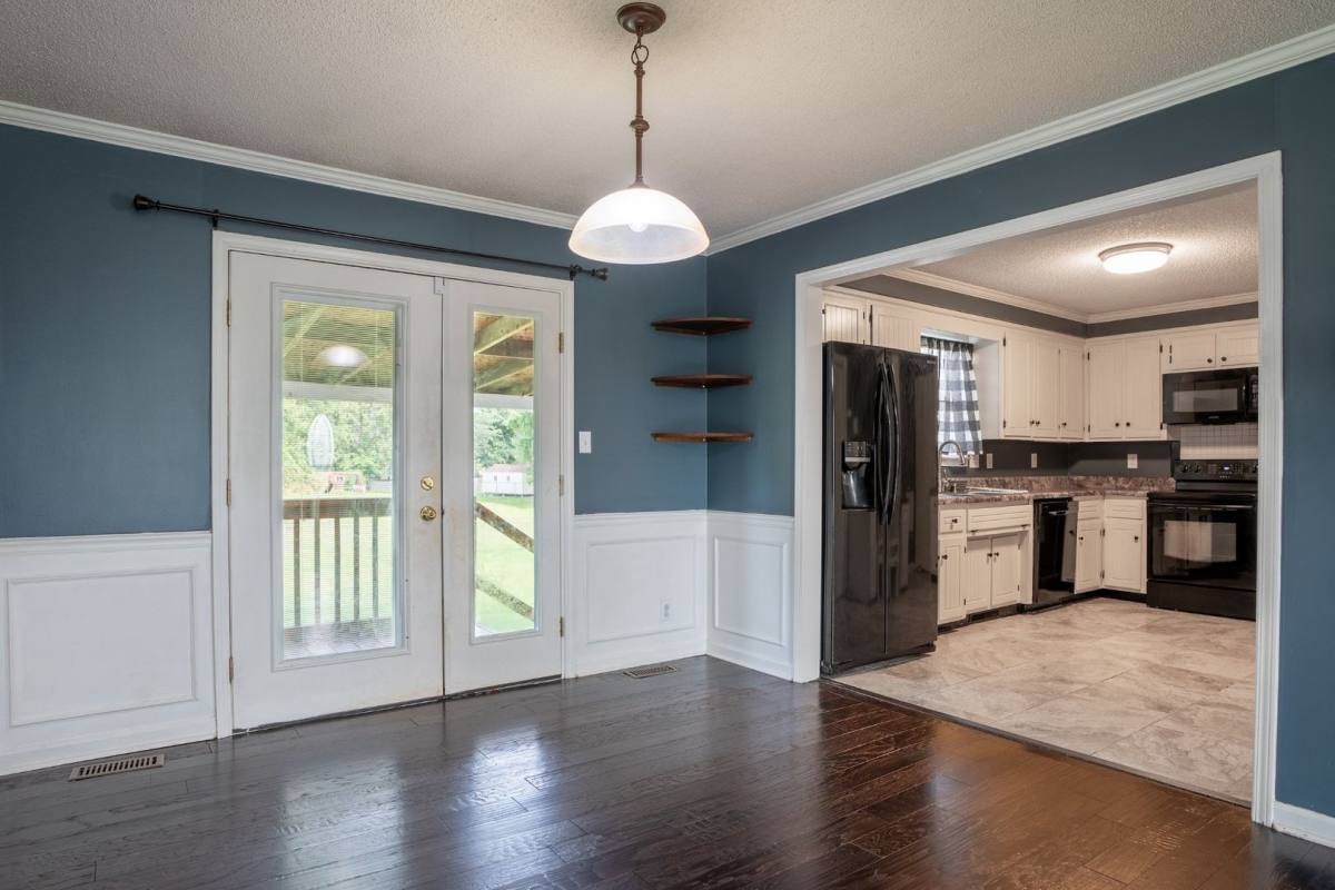 House for rent at 3704 Trenton Rd, Clarksville, TN 37040