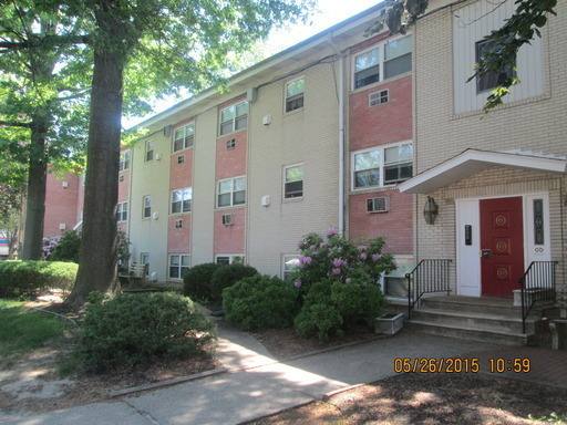 Apartment for rent at 100 White Horse Pike, Haddon Heights, NJ 08035