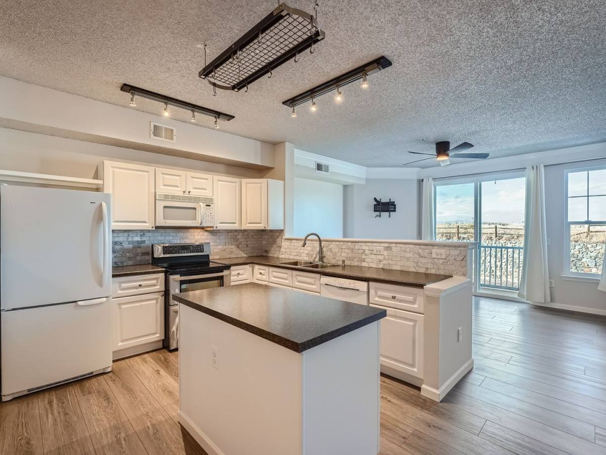 Townhouse for rent at 2035 Eagle Ave, Louisville, CO 80027