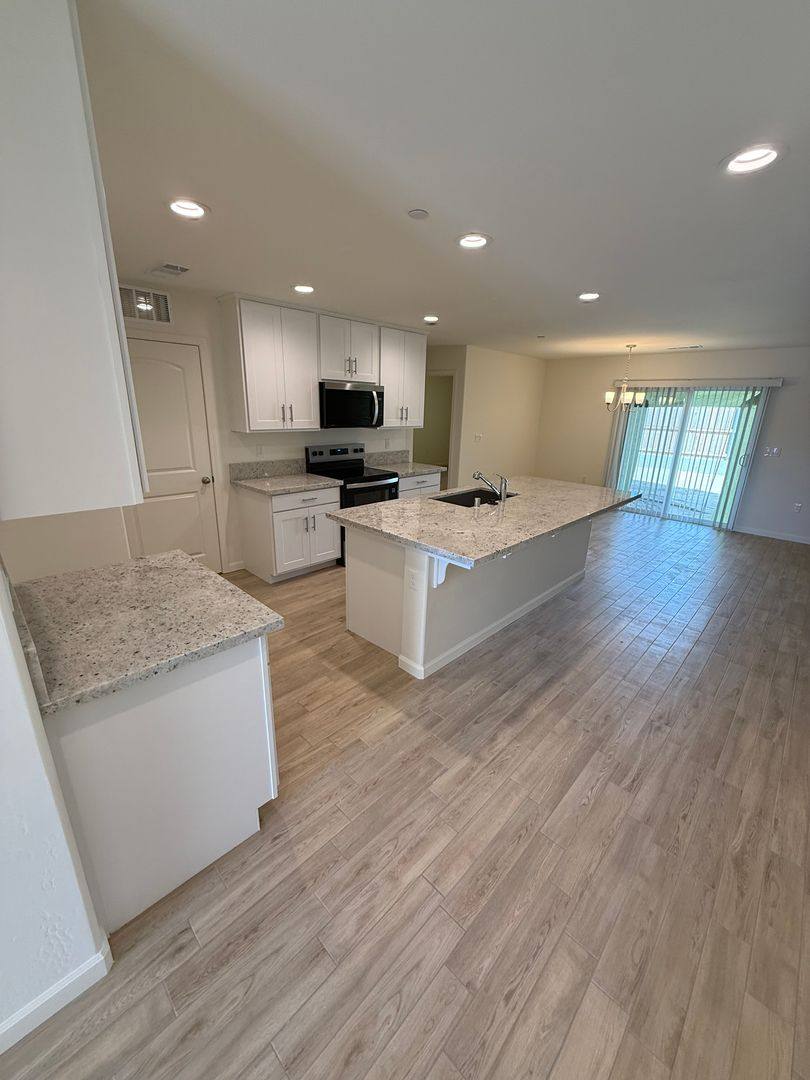House for rent at 301 Stork Court, Delano, CA 93215