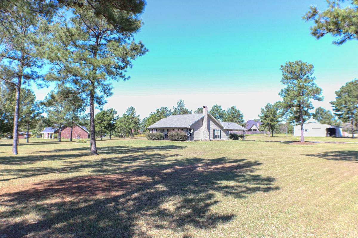 House for rent at 110 Lacey Lane, Anacoco, LA 71403