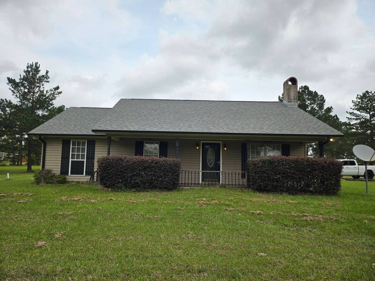 House for rent at 110 Lacey Lane, Anacoco, LA 71403