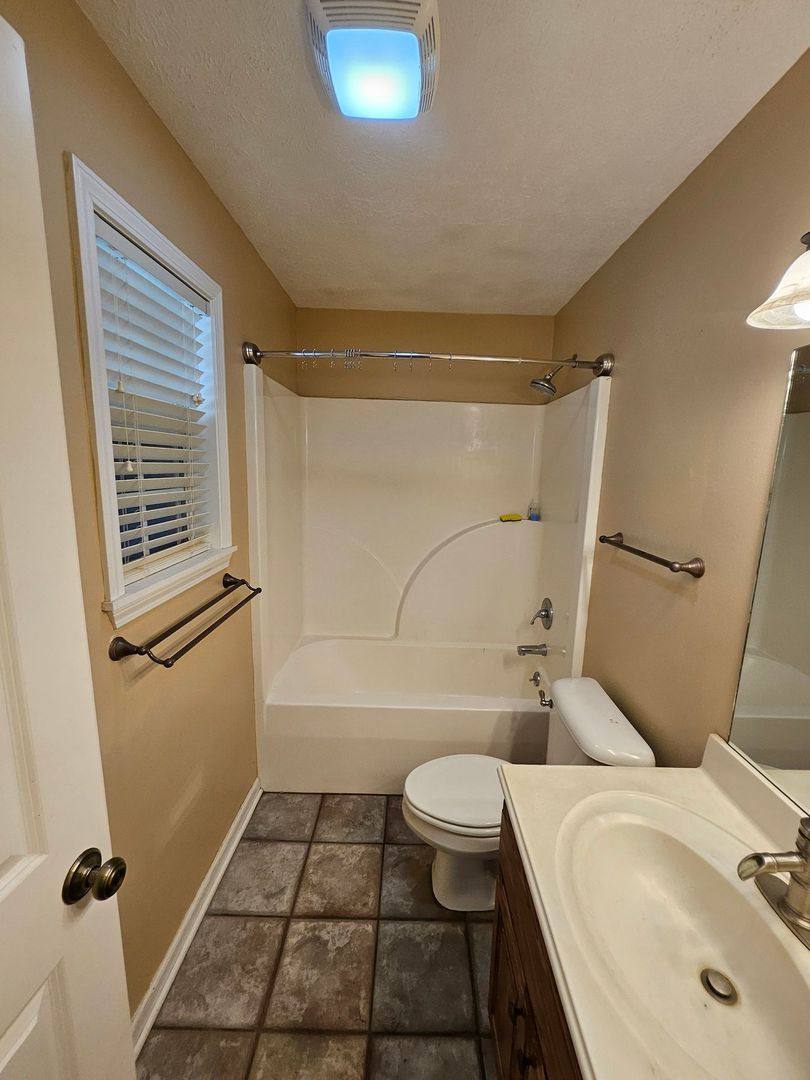 House for rent at 110 Lacey Lane, Anacoco, LA 71403