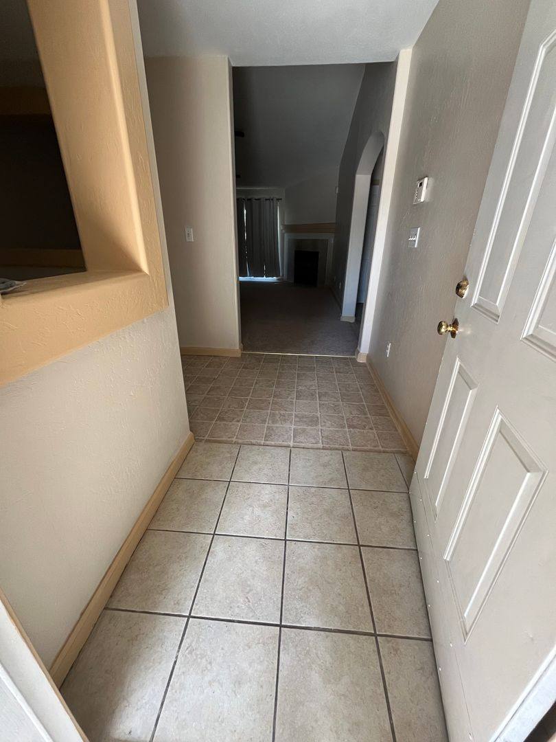 House for rent at 1030 S Vista St, Visalia, CA 93292
