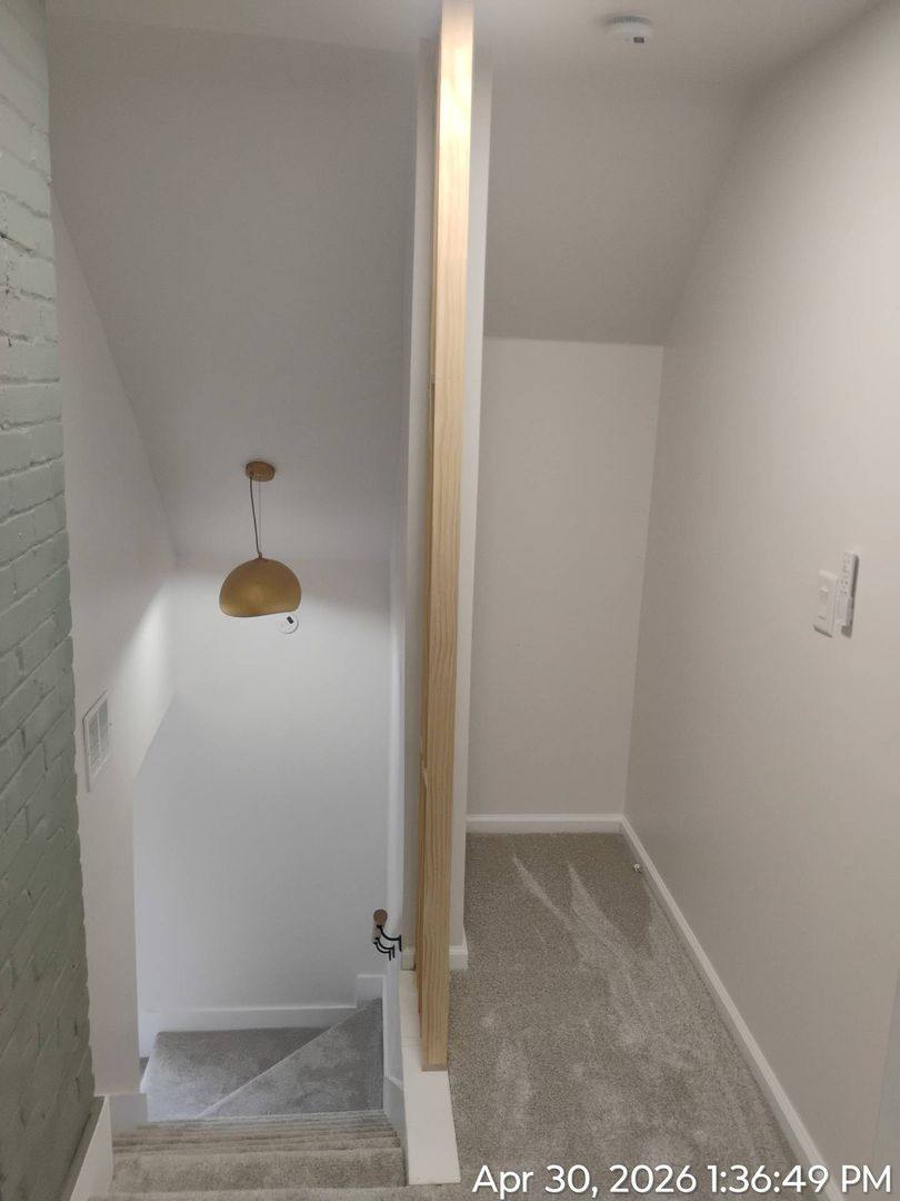 Apartment for rent at 6015 Hosmer Ave, Cleveland, OH 44105
