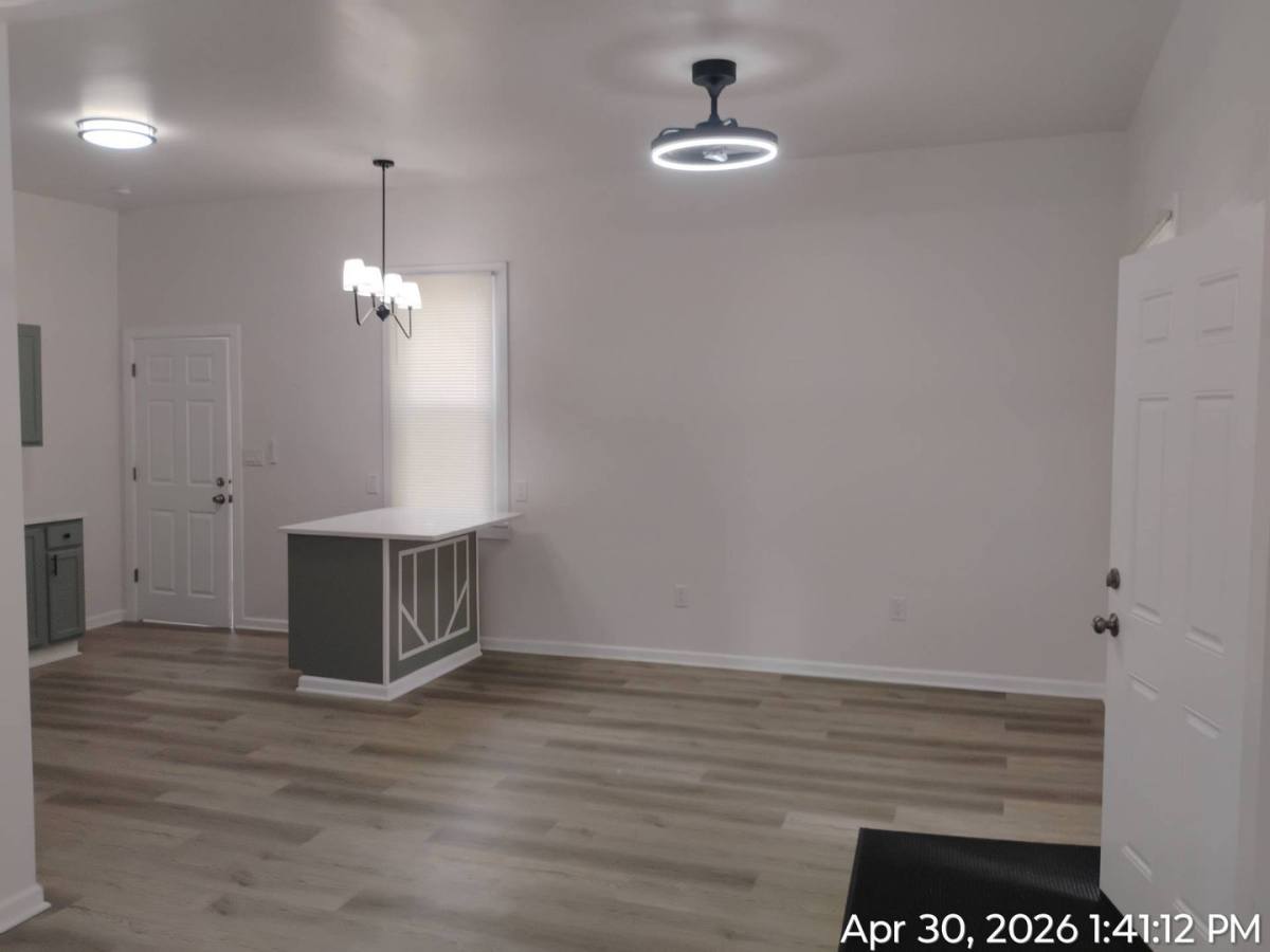 Apartment for rent at 6015 Hosmer Ave, Cleveland, OH 44105