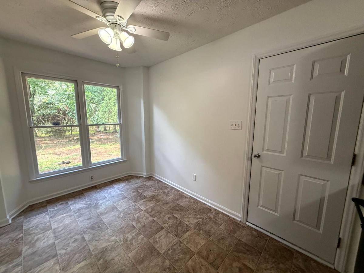 House for rent at 5481 Landview Place, Hope Mills, NC 28348