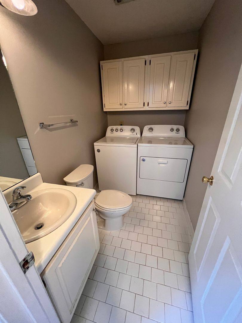 Townhouse for rent at 561 Heritage Court, Auburn, AL 36830