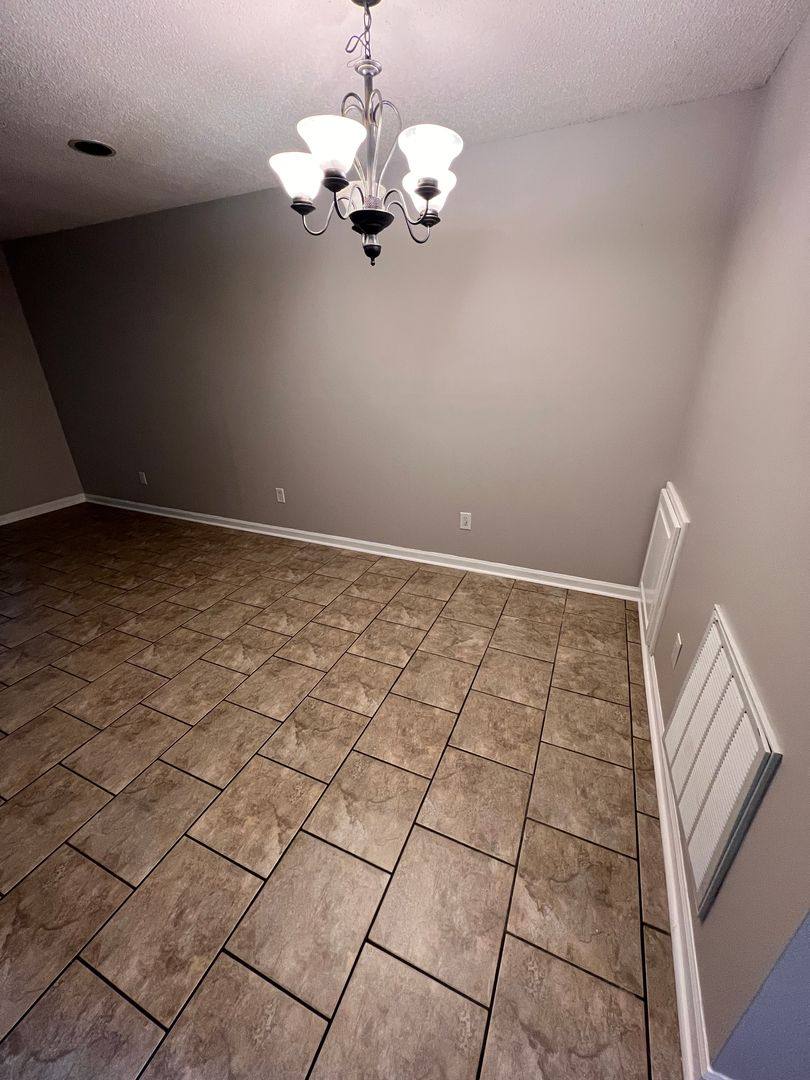 Townhouse for rent at 561 Heritage Court, Auburn, AL 36830