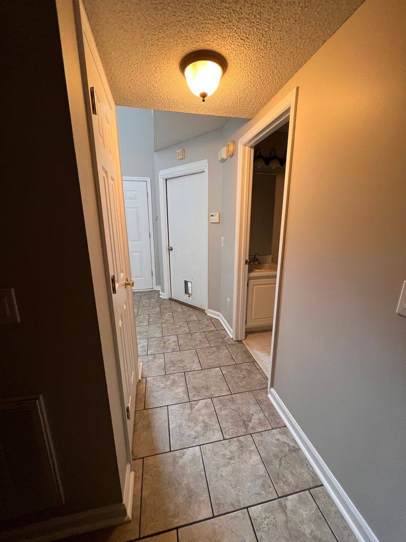 Townhouse for rent at 561 Heritage Court, Auburn, AL 36830
