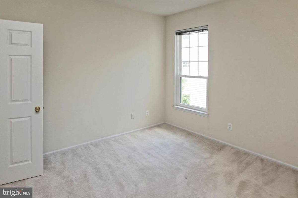 Apartment for rent at 1600 Spring Gate Dr, McLean, VA 22102