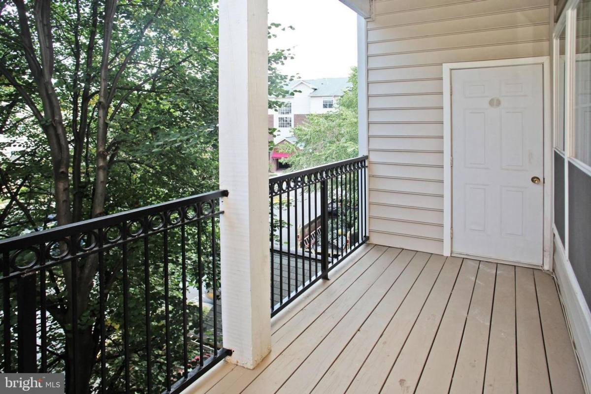 Apartment for rent at 1600 Spring Gate Dr, McLean, VA 22102