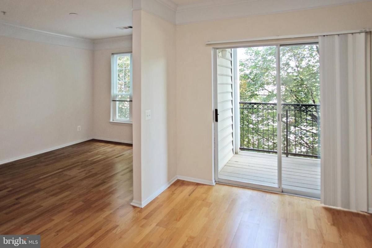 Apartment for rent at 1600 Spring Gate Dr, McLean, VA 22102