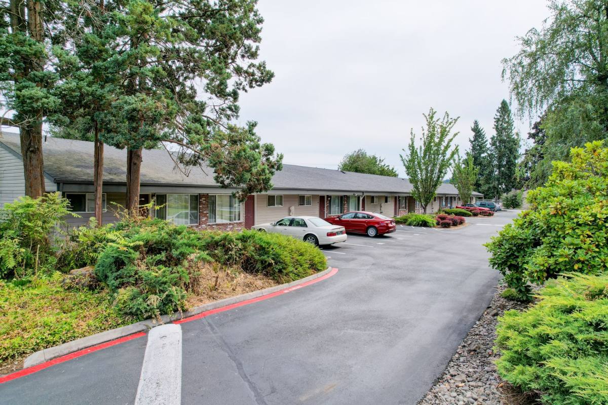 Apartment for rent at 19725 River Rd, Gladstone, OR 97027