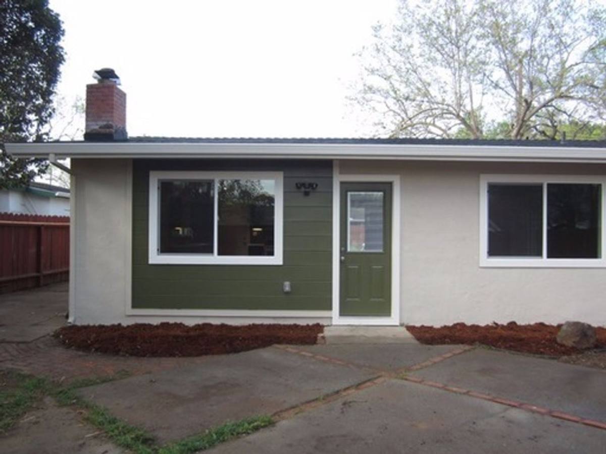 Apartment for rent at 2104 Roskelly Dr, Concord, CA 94519
