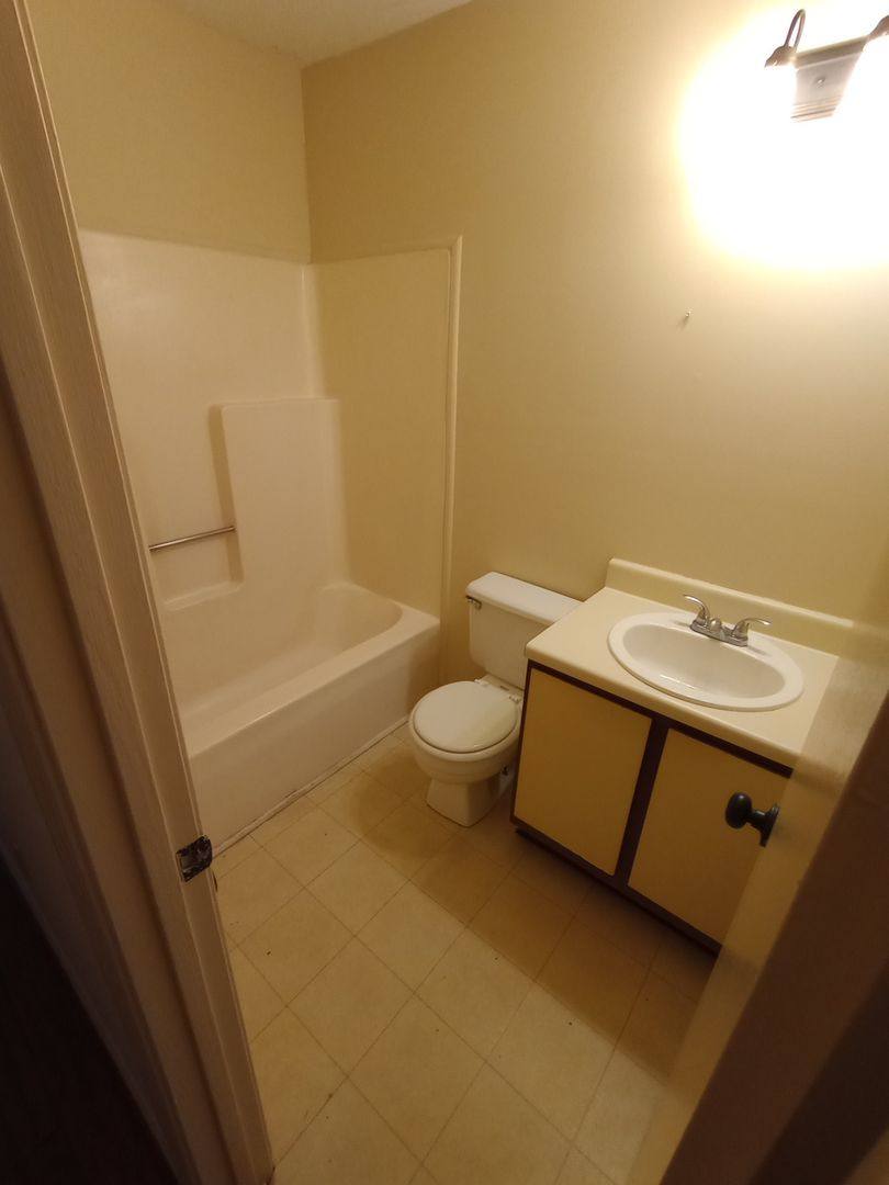 Apartment for rent at 440 8th Ave NE, Tuscaloosa, AL 35404
