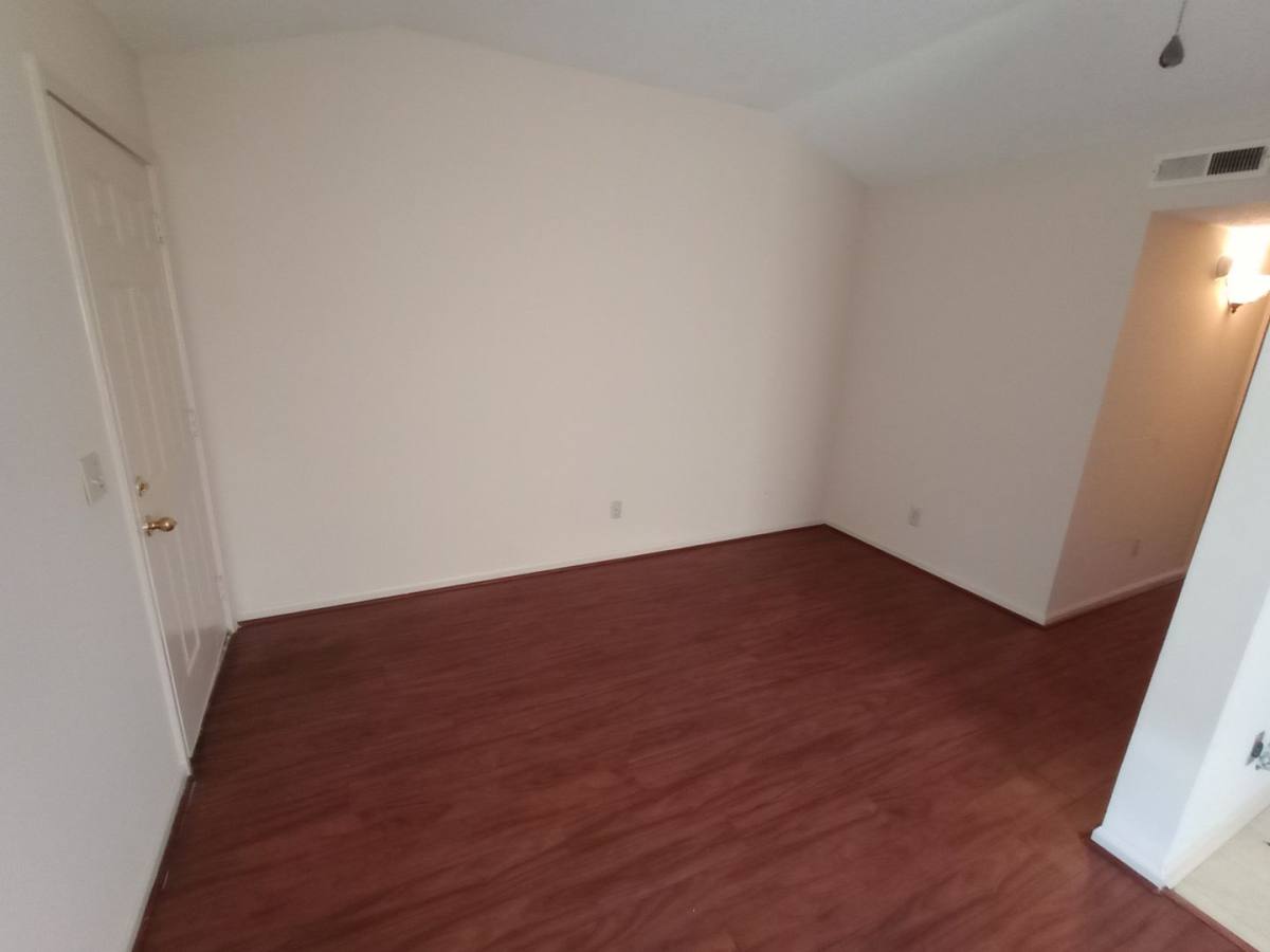 Apartment for rent at 440 8th Ave NE, Tuscaloosa, AL 35404