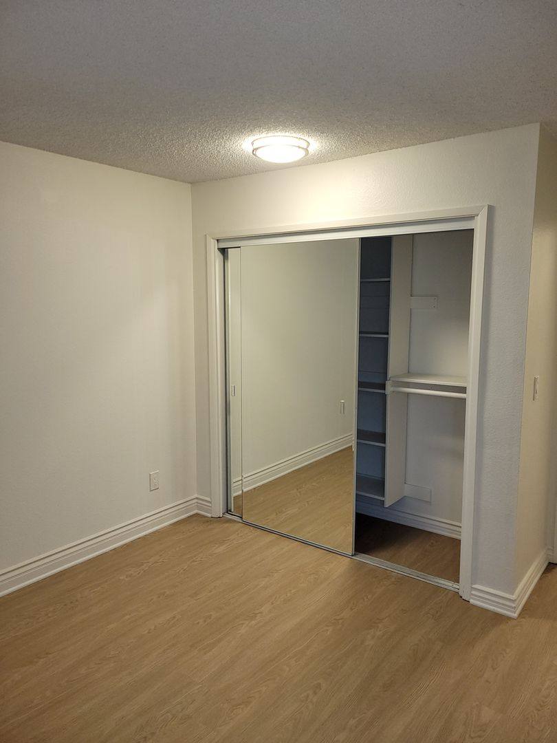 Apartment for rent at 432 11th St, Hermosa Beach, CA 90254