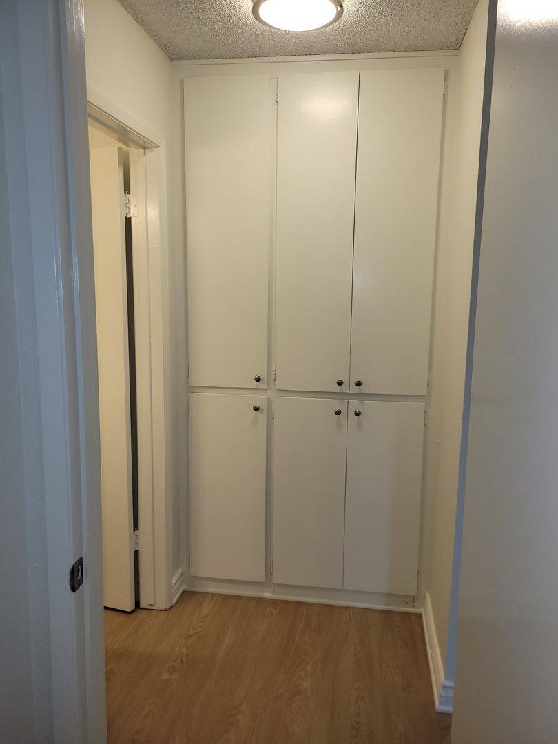 Apartment for rent at 432 11th St, Hermosa Beach, CA 90254