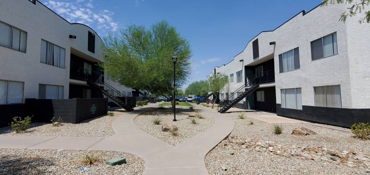 Apartment for rent at 222 E Cody Dr, Phoenix, AZ 85040
