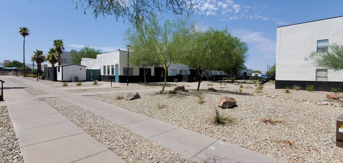 Apartment for rent at 222 E Cody Dr, Phoenix, AZ 85040