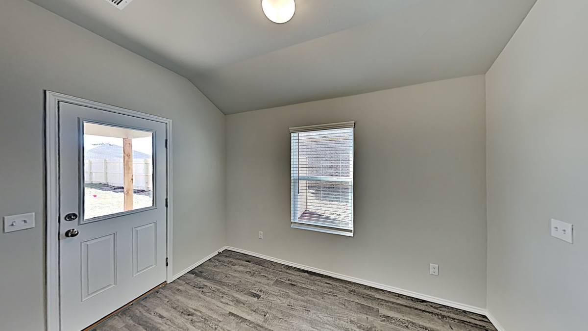 House for rent at 10000 Ruger Rd, Yukon, OK 73099