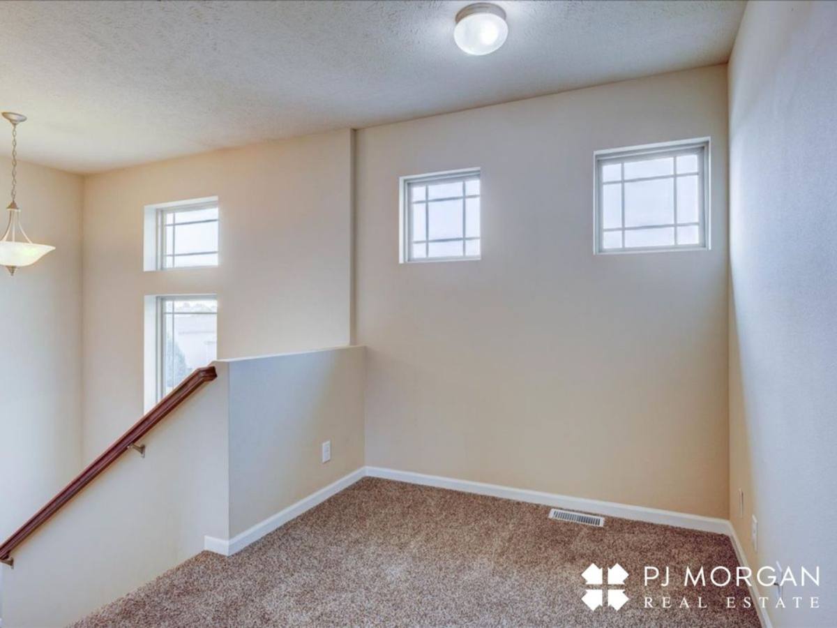 House for rent at 18726 Birchwood Ave, Omaha, NE 68135
