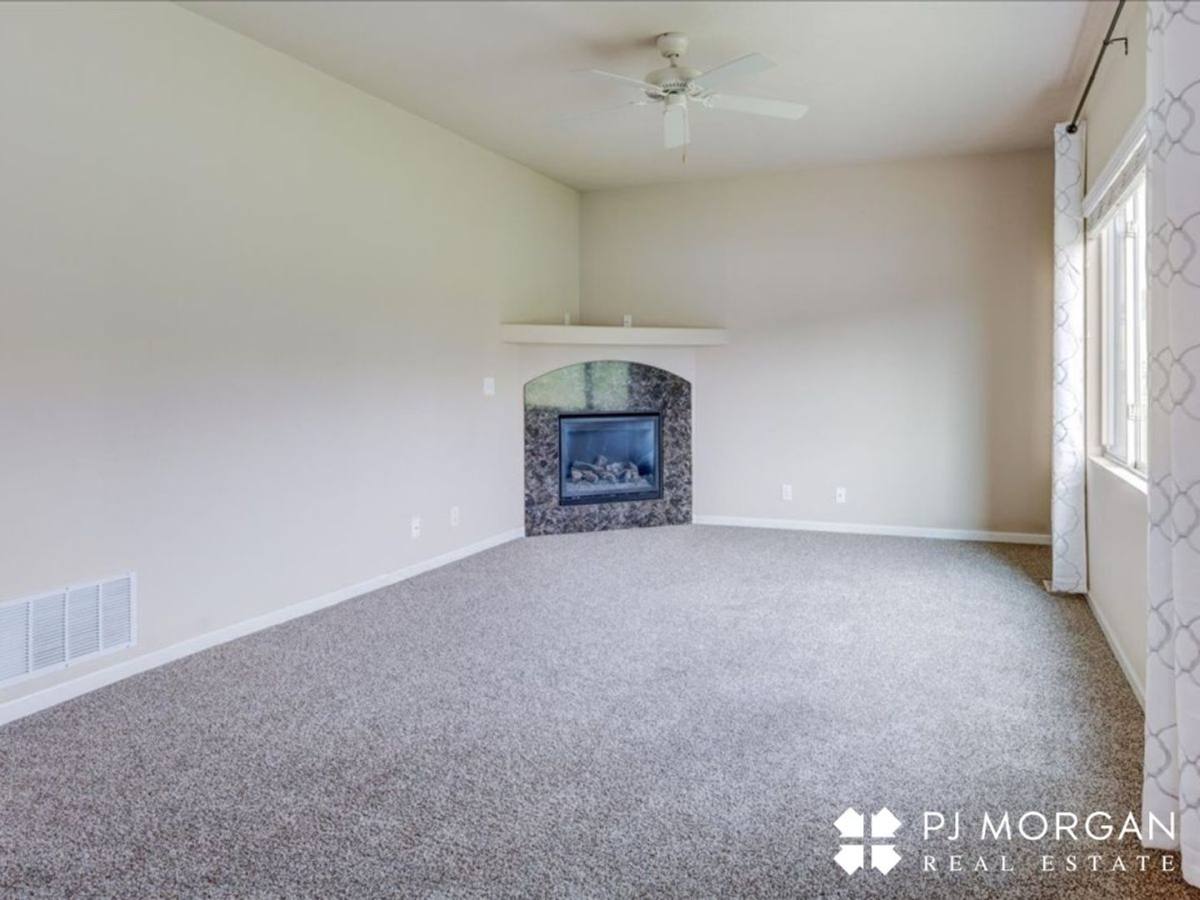 House for rent at 18726 Birchwood Ave, Omaha, NE 68135