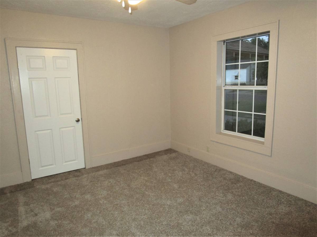 House for rent at 107 N 6th, Weatherford, OK 73096