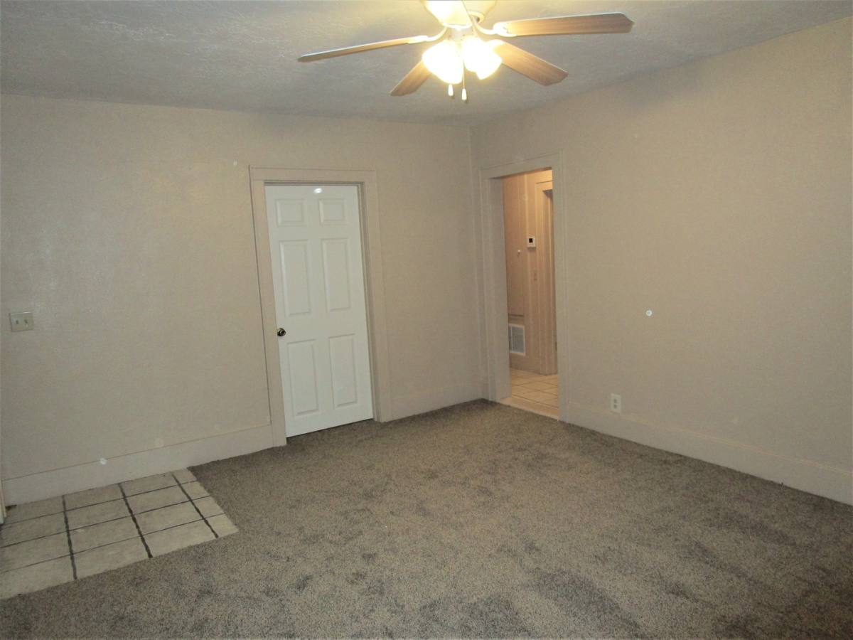 House for rent at 107 N 6th, Weatherford, OK 73096