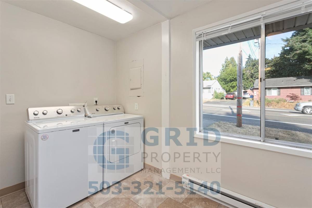 House for rent at 1108 Grand Blvd, Vancouver, WA 98661