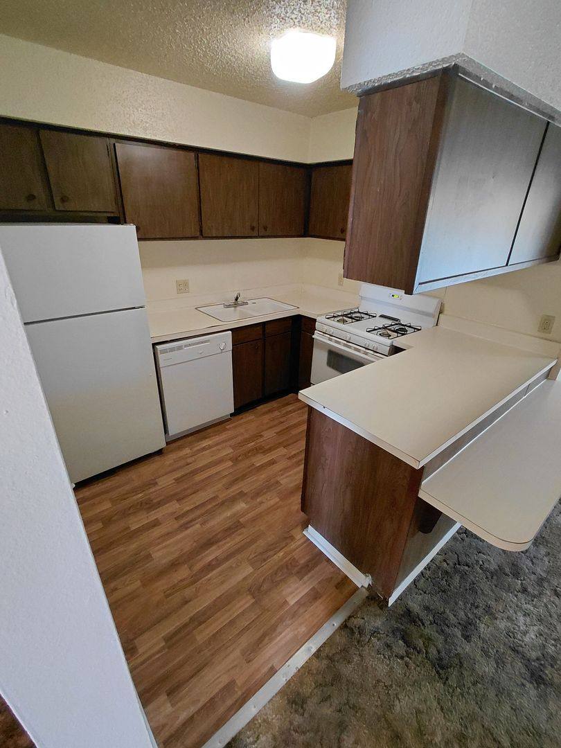 Apartment for rent at 2201 N 14th St, Ponca City, OK 74601