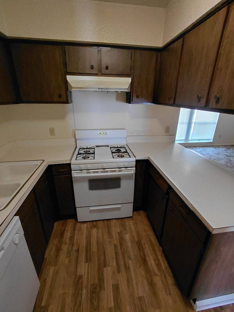 Apartment for rent at 2201 N 14th St, Ponca City, OK 74601