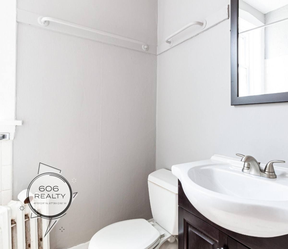 Apartment for rent at 1644 W Summerdale Ave, Chicago, IL 60640