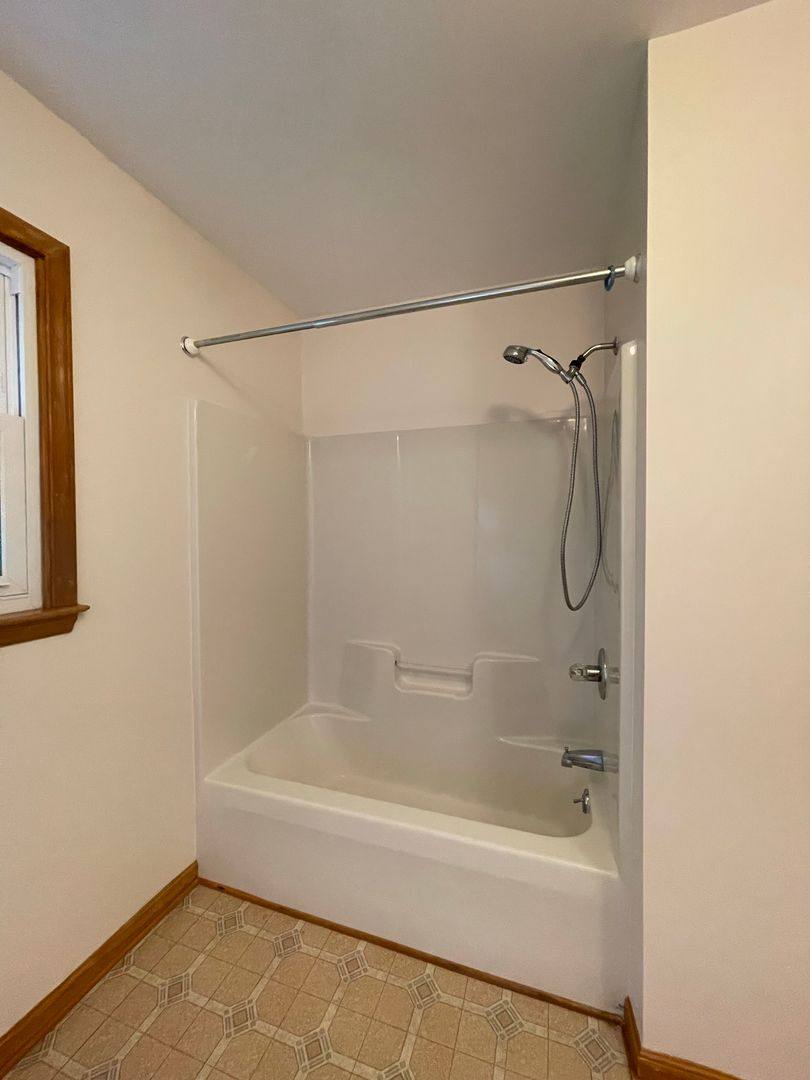 House for rent at 283 Whitetail Run, Bracey, VA 23919