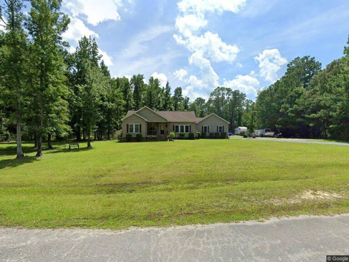 House for rent at 5707 Dekker Rd, Castle Hayne, NC 28429