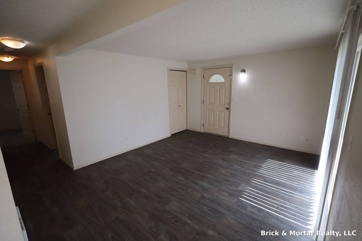 Apartment for rent at 973 E Jefferson St, Stayton, OR 97383