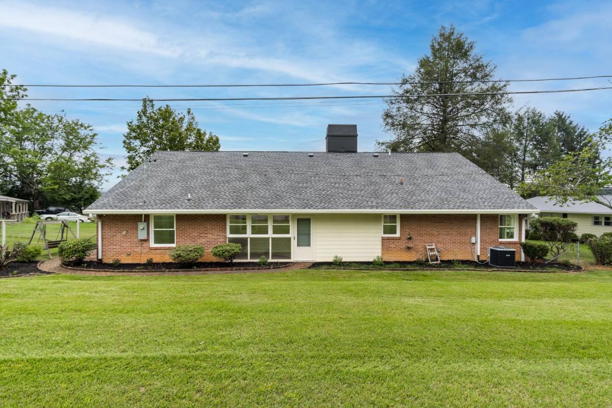 House for rent at 101 McCormick Circle, Greeneville, TN 37745