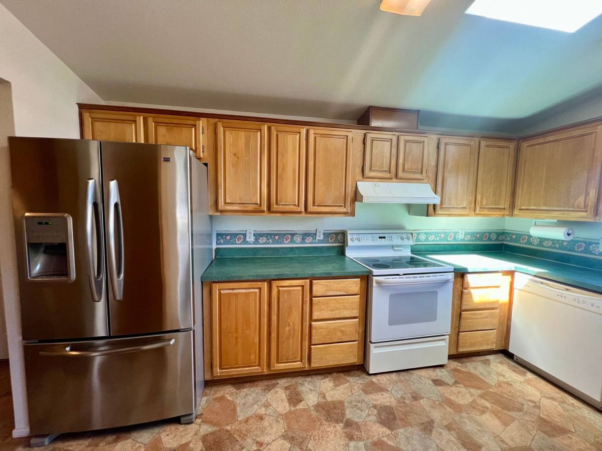 House for rent at 2054 Marion Ave, North Bend, OR 97459