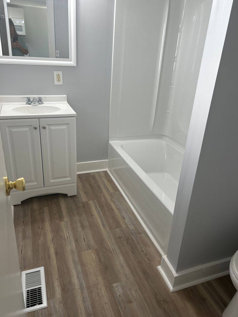 Apartment for rent at 215 W Pike St, Crawfordsville, IN 47933