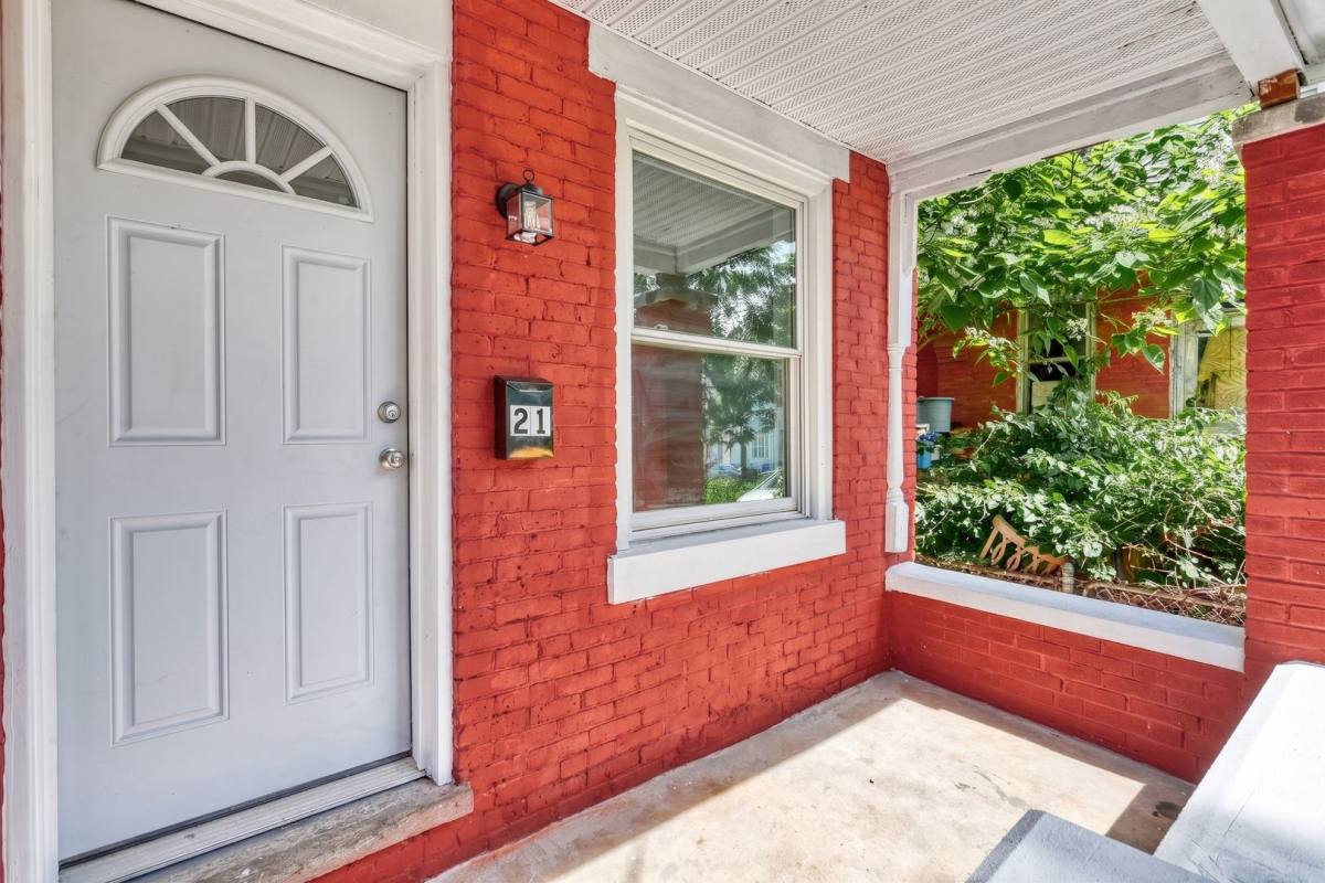 House for rent at 21 N Summit St, Harrisburg, PA 17103