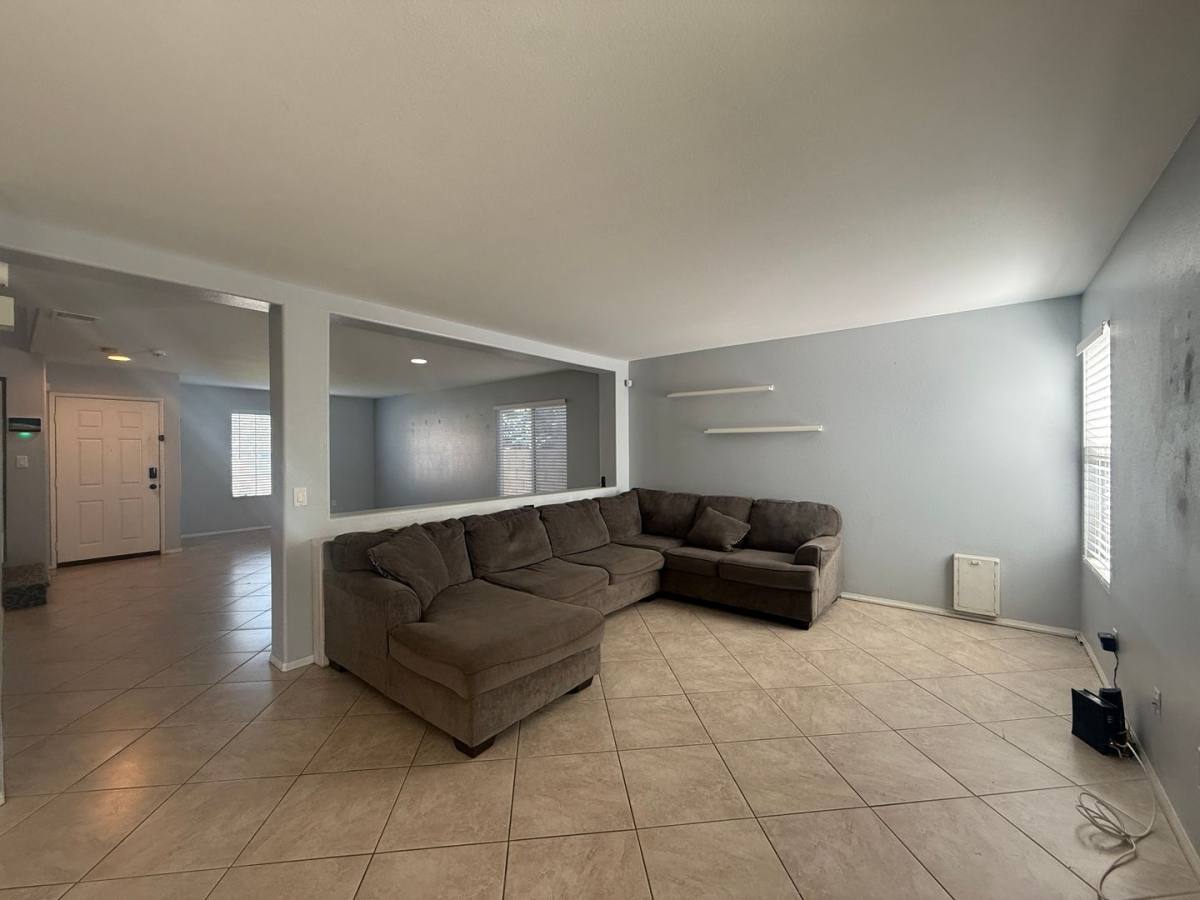 House for rent at 45719 Caledonia Court, Lancaster, CA 93534