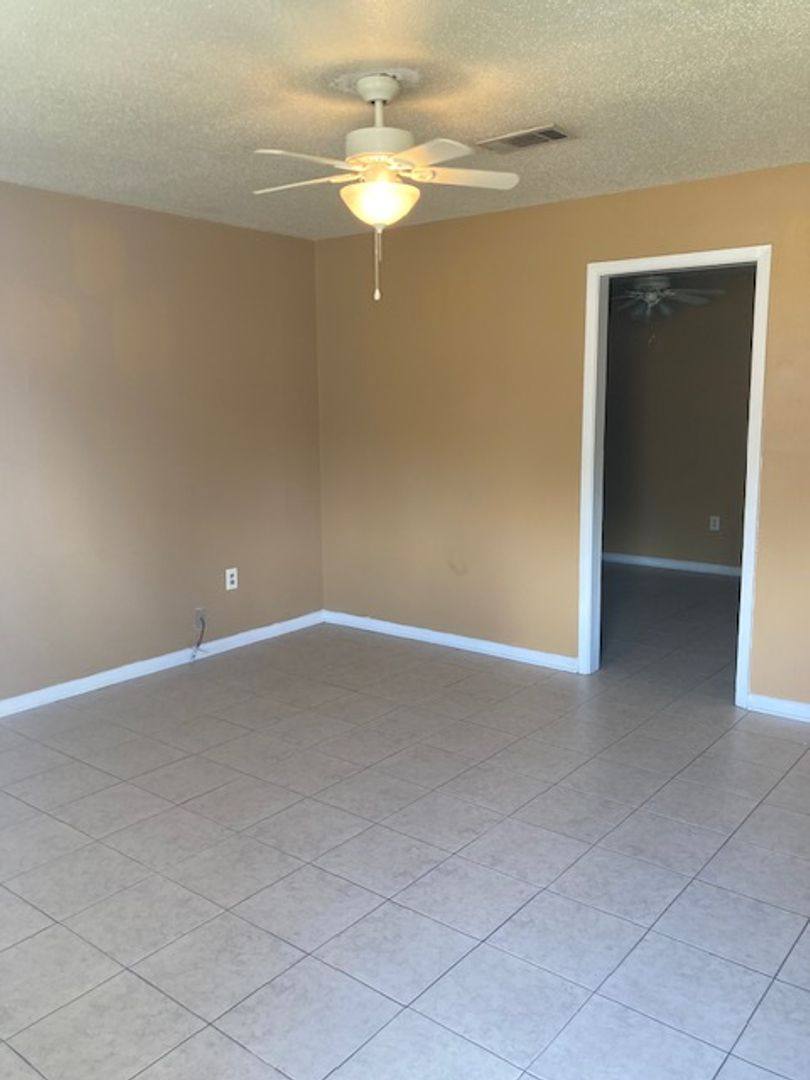 House for rent at 2606 W David Dr, Gulfport, MS 39503