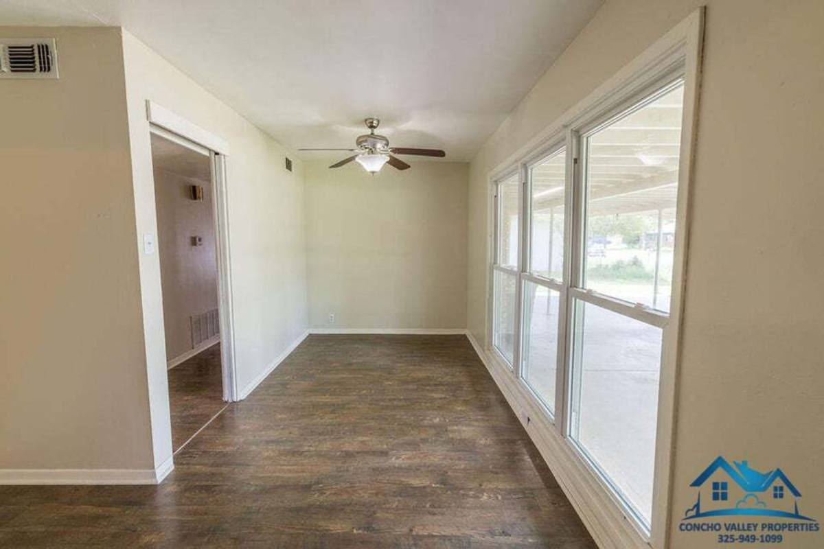 House for rent at 30 Clare Dr, San Angelo, TX 76904