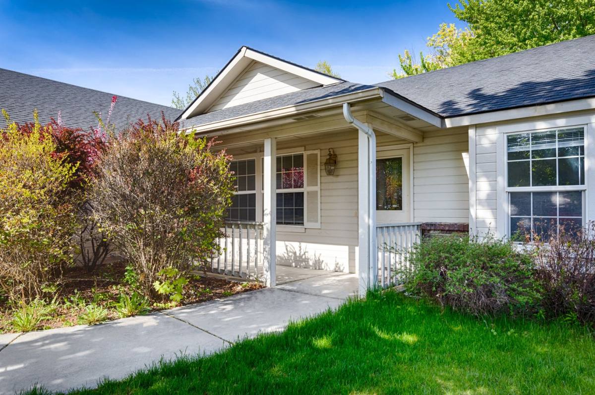 House for rent at 2173 S Petra Ave, Boise, ID 83709