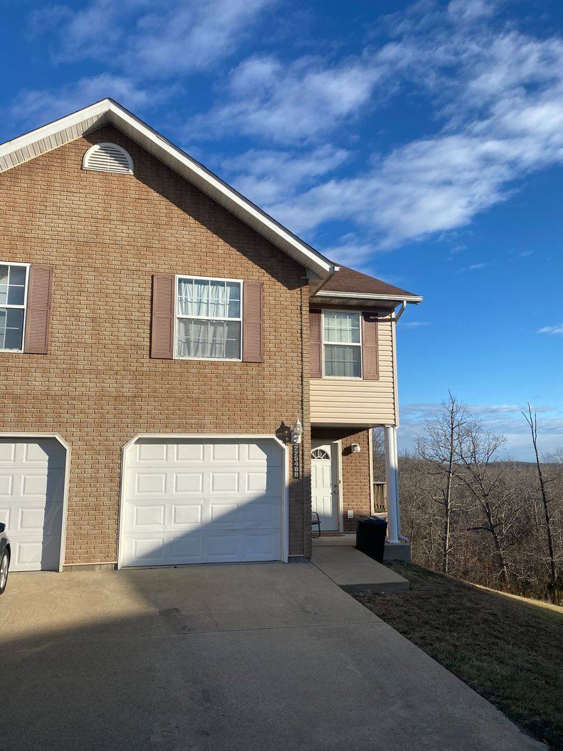 House for rent at 22545 B Hollow Oak, Saint Robert, MO 65584